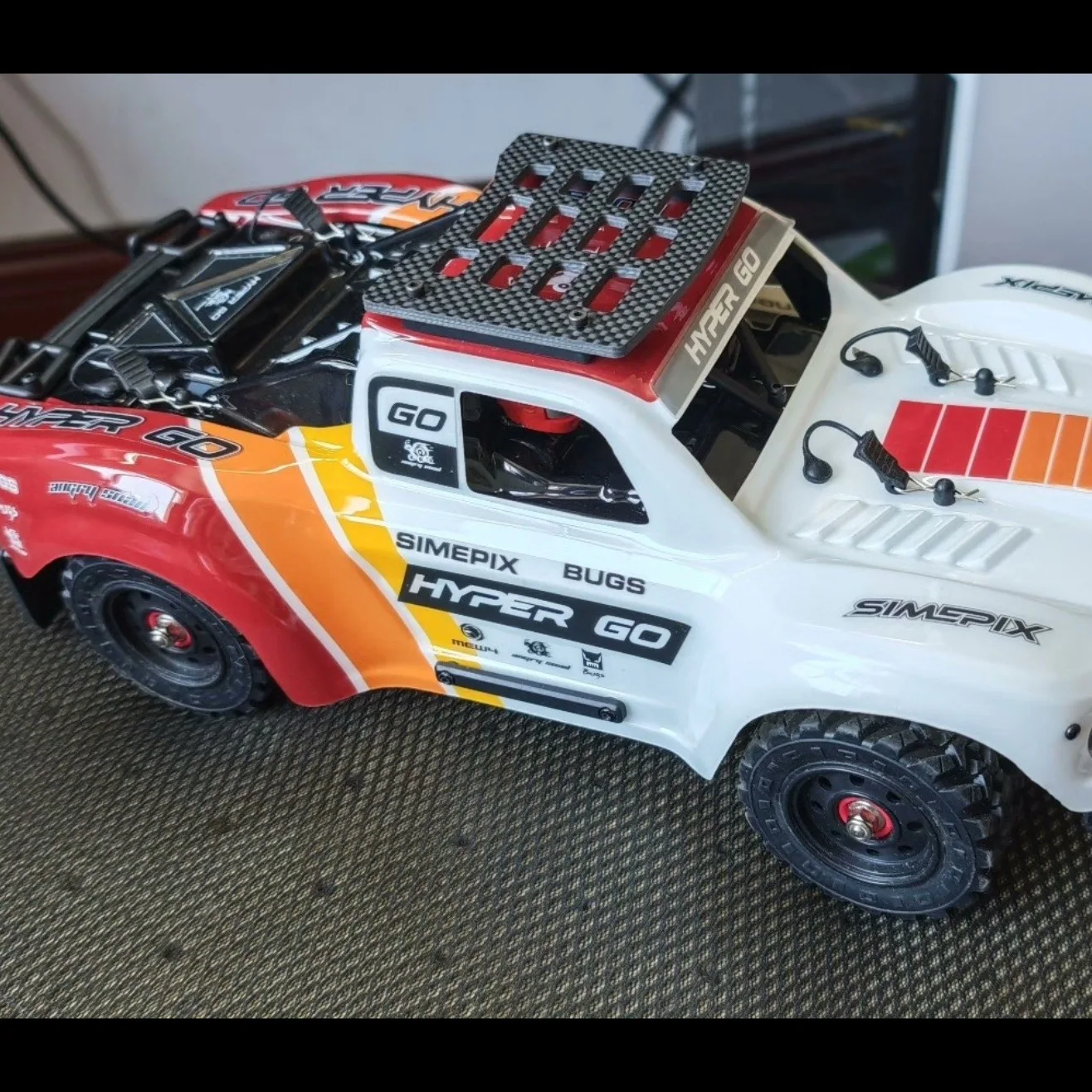 MJX Hyper Go 14211 ألياف الكربون حامل الحقائب حامل سقفي سقف درع حماية 1/14 RC ترقية أجزاء السيارة الملحقات