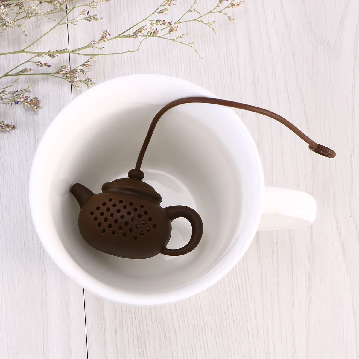 

High Quality Tea Infuser Strainer Safe Silicone Material Easy Clean Perfect Teapot Teacup Loose Leaf Accessories Small Syringe