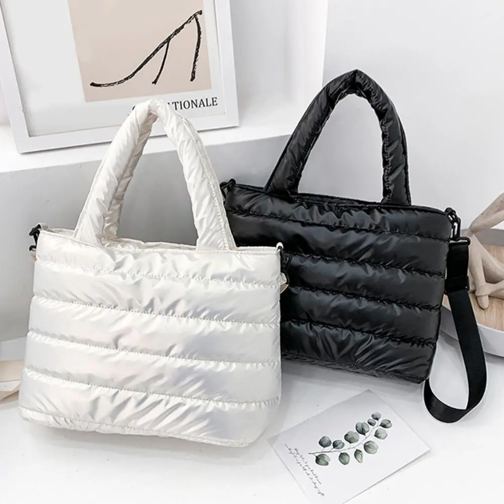 

Quilted Tote Bag Large Capacity Women Handbag Space Cotton Lightweight Down Cotton Messenger Bag
