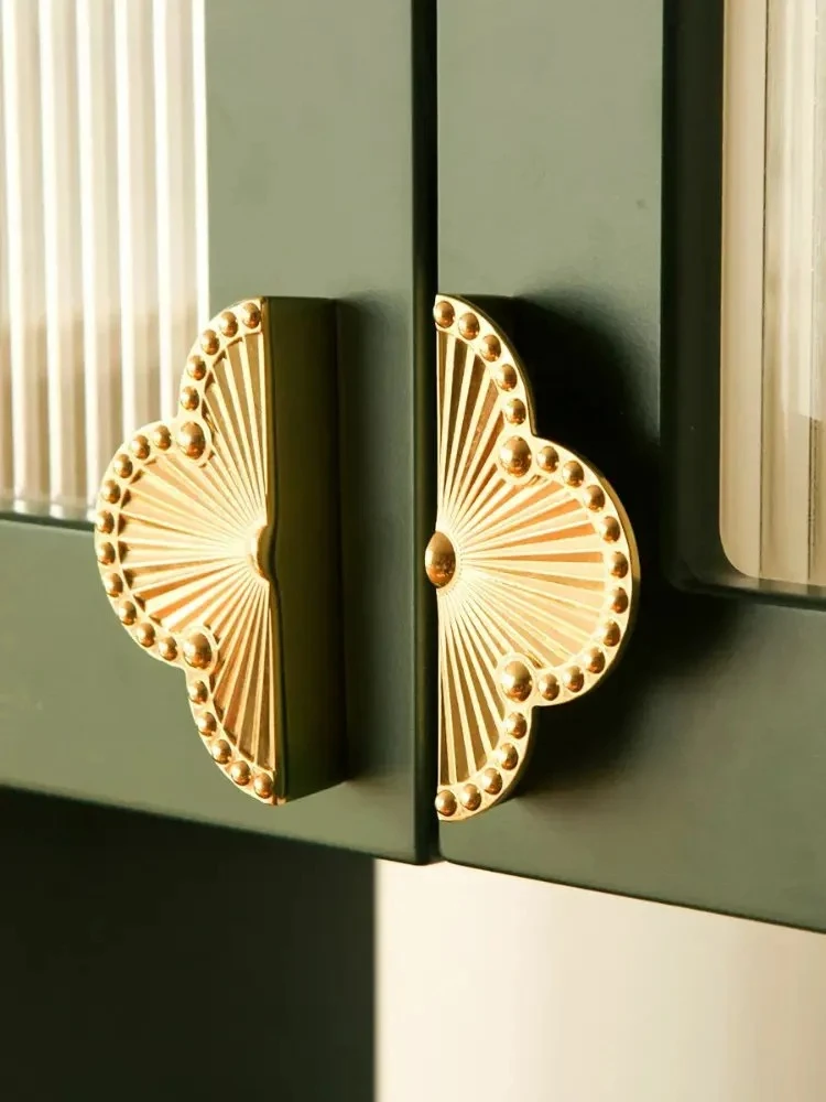 

Four Leaf Grass Shaped/Semicircular Cabinet Handle Solid Brass Cabinet Knobs and Handles Cupboard Knobs Furniture Cabinet Handle