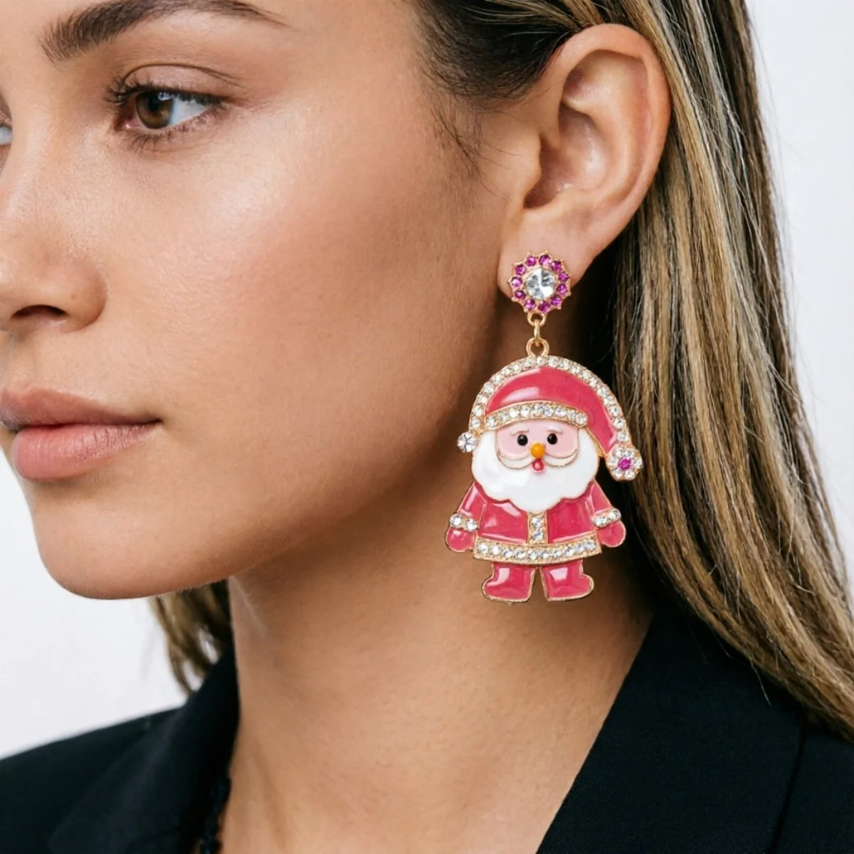Strass-Ohrringe mit rosa Emaille-Weihnachtsmann-Anhänger für Damen, Weihnachtsschneemann, Lebkuchenmann, Krücke, Schneeflocken-Ohrringe, Schmuck – Detail 14
