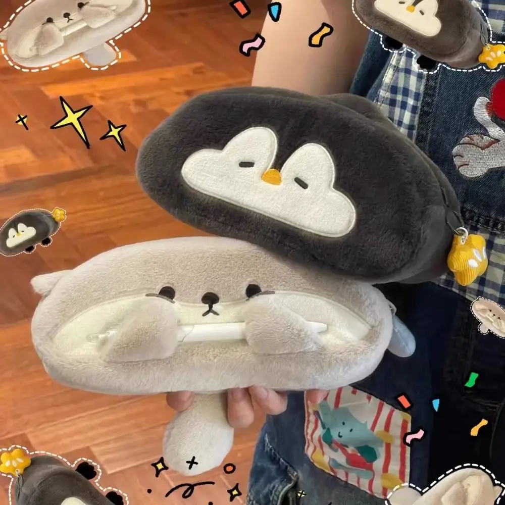 Sevimli Su Samuru Penguen Peluş Kalem Çantası Büyük Kapasiteli Kalem Kutusu Sevimli Karikatür Kırtasiye Saklama Çantası Öğrenci Okula Dönüş Hediye