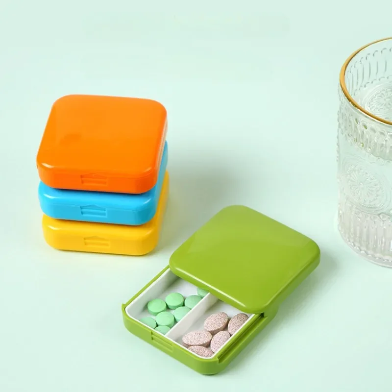 

Портативная коробка для таблеток с нажимом, квадратные Чехлы для таблеток, пластиковый мини-контейнер для таблеток с 2 отделениями, пыленепроницаемый контейнер для хранения