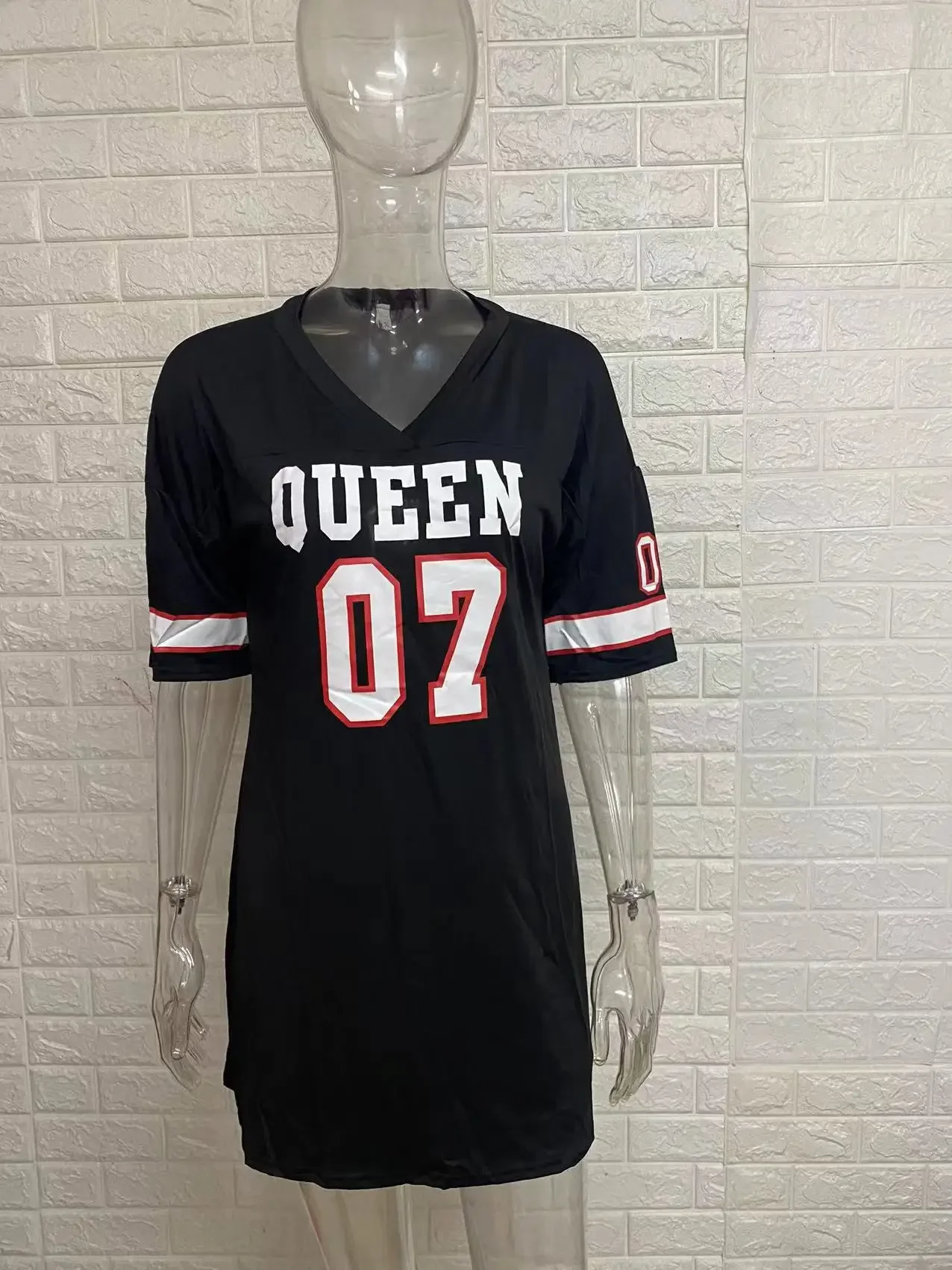 

T Shirt Dress Women Short Dress Hip Hop Queen Printed Long T Shirt Loose V Neck Sexy Mini Dress Robe Camiseta Vestidos
