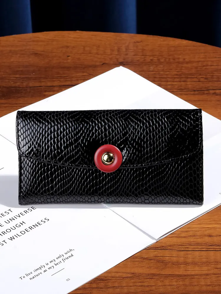 Snake Pattern Long Genuine Leather Wallet Female Temperament 2026 New Soft Cowhide Large Capacity Banknote Clip Mobile Phone