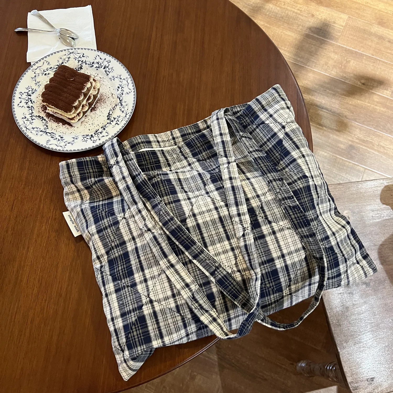 

YIFAN Tote Bag Large Capacity Commuting Women's Lightweight Shoulder Bag Plaid, Girls Class Canvas Bag Autumn and Winter Style