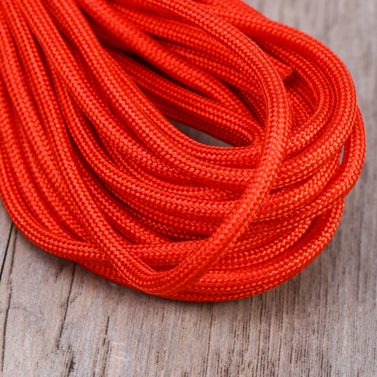 

Seven Paracord Nylon Military Parachute Rope Outdoor Camping Hiking Fishing Emergency Kit Crafting