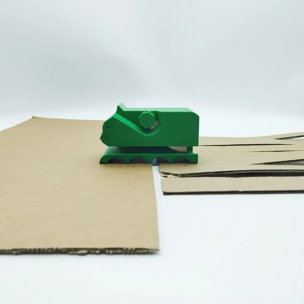Handheld Cutting Tools Cardboard Cutter for Cat Scratchers Creative Cute 3D Printed Card Board Cutter Portable