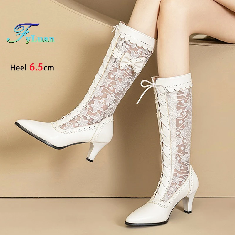 

Весенне-летние новые женские ботинки из дышащей сетки, ботинки до середины икры на высоком каблуке 6,5 см, белые ботинки до середины икры со шнуровкой и бантом, туфли для переодевания, размер 48