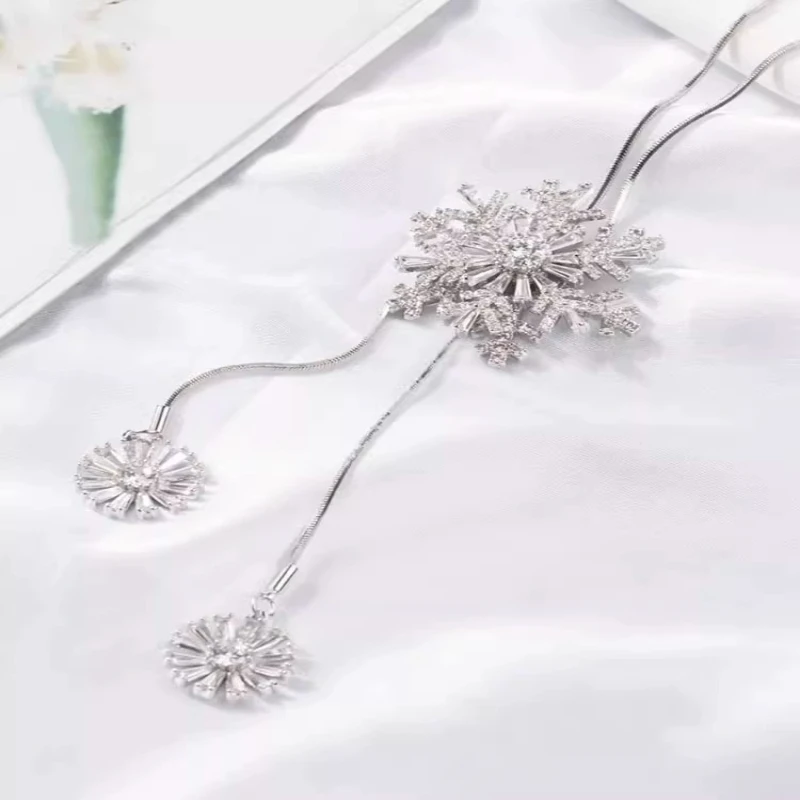 الدورية الزركون ندفة الثلج قلادة المرأة مزاجه سلسلة الترقوة ضوء الفاخرة المتخصصة الراقية سترة سلسلة الخريف