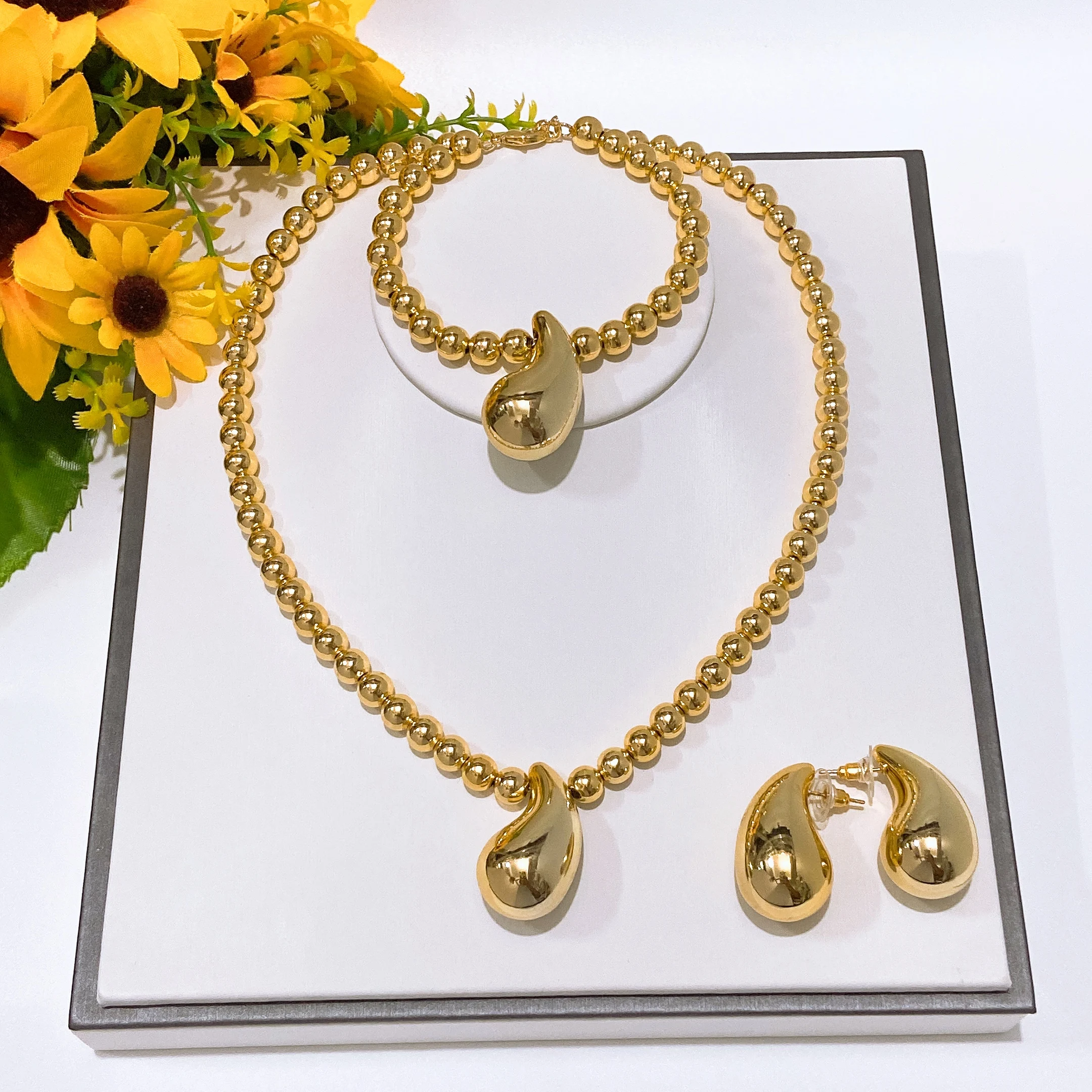 

New Africal Gold Color Jewelry Set Elegant Flower Zircon Pendant Necklace Braclet Earrings Jewellery For Bridal Wedding Gift