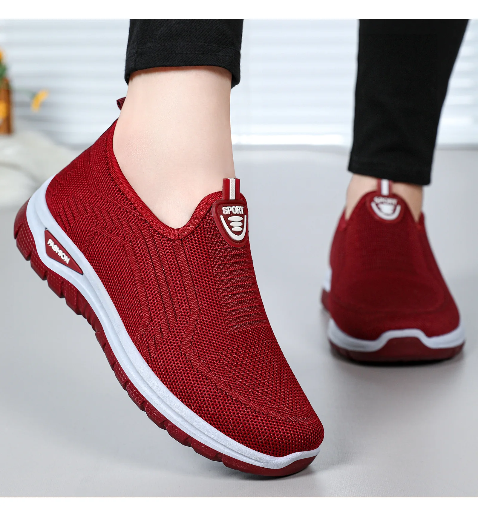 New wedge heel plush shoes women's knitted flats elderly woman casual daily shoes slip on grandma walking shoes plush size 42 43