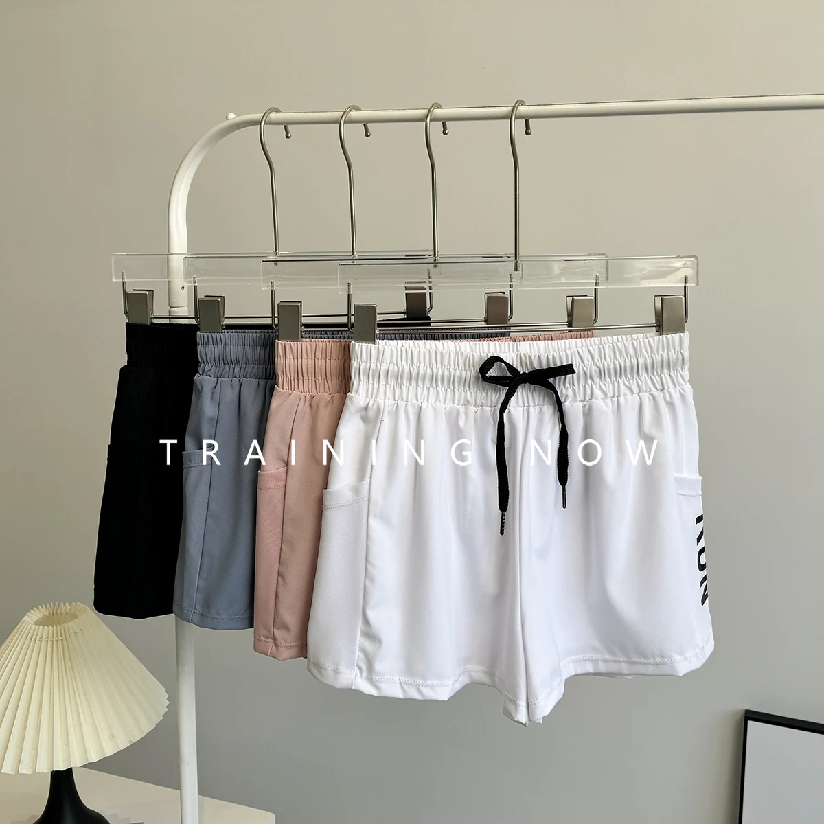 

Anti-exposed sports shorts for women running fitness shorts quick-dry loose tennis casual hot pants badminton