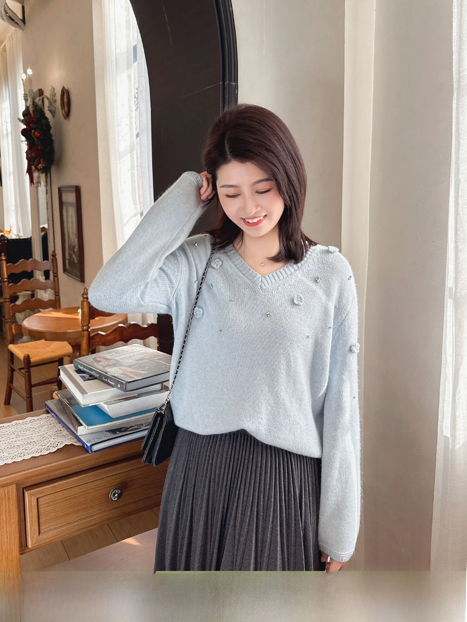 

Zillal Soft Wool Knitted Sweater V-Ne Flower Decoration French Sle Loose Fit Women's Long Sve Winter Faion Top