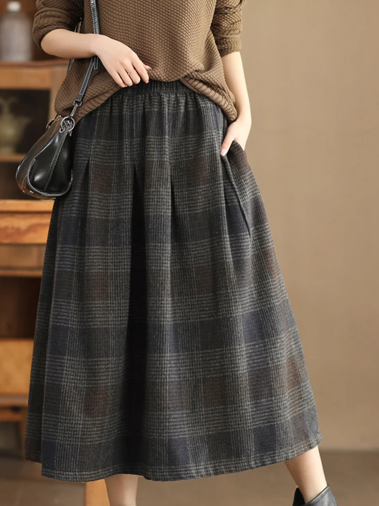 Max LuLu 2023 Winter Fashion Streetwear Womens Loose Plaid Classic Vintage Leisure Skirts Ladies Luxury Elegant Harajuku Clothes