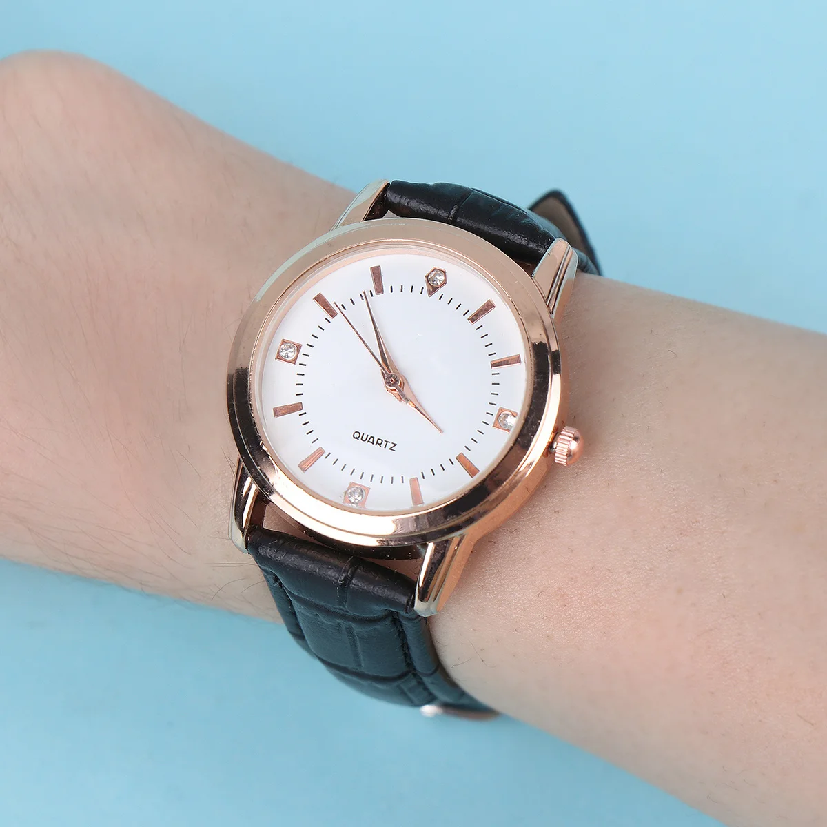 2Pcs Couple Quartz Watch Stylish Strap Fashion Elegant Gift Valentine New Year Birthday Father Day Quartz Watch for Men