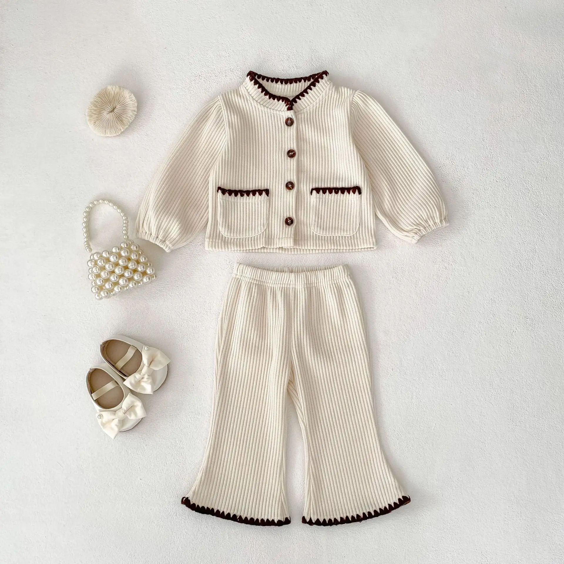 

2025 Autumn New Baby Girl Long Sleeve Clothes Set Cute Girls Corduroy Cardigan + Flared Pants 2pcs Suit Princess Toddler Outfits