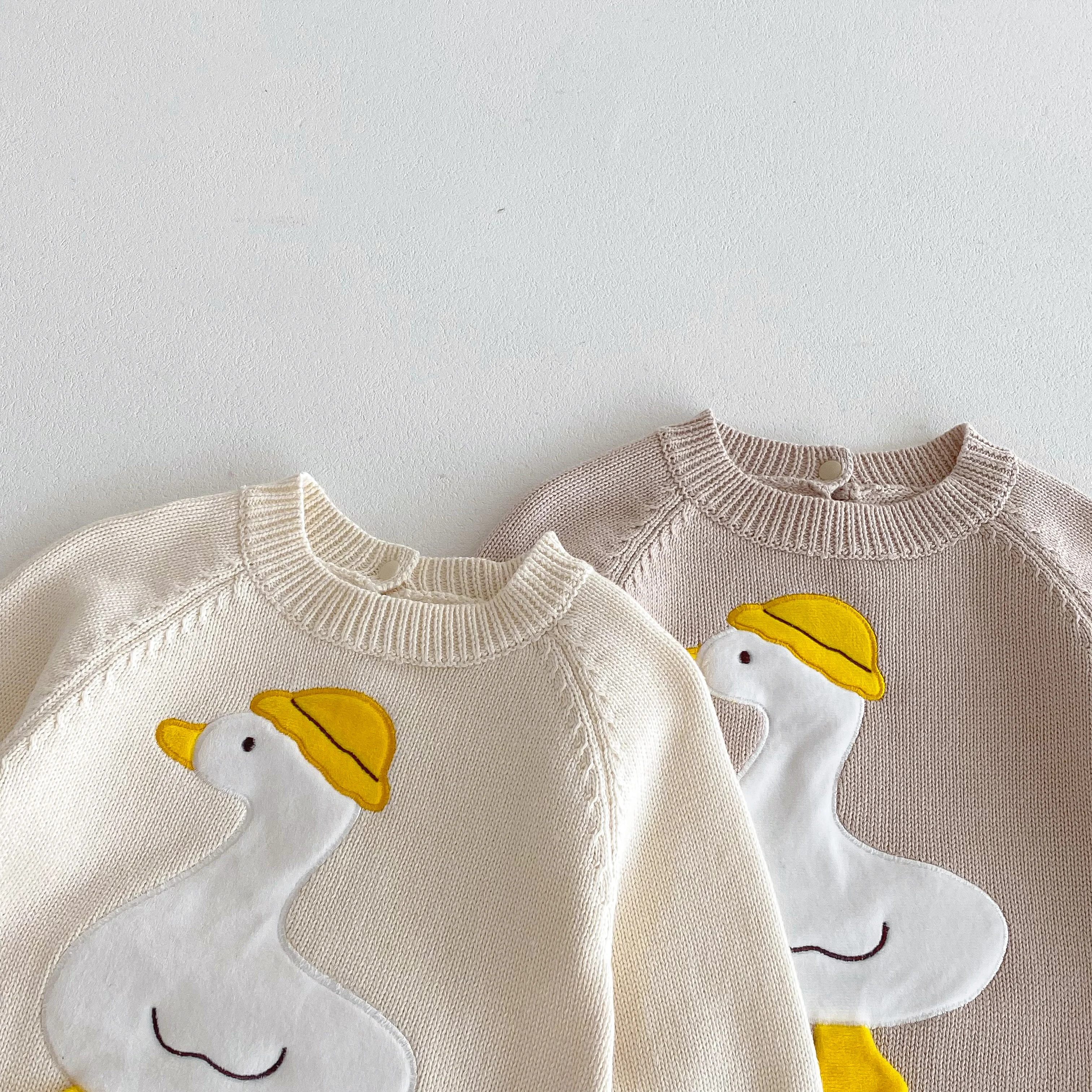 Neue Herbst- und Winter-Babykleidung: Langärmeliger Strick-Strampler für Jungen und Mädchen, Enten-Krabbelanzug für Ausflüge – Detail 4
