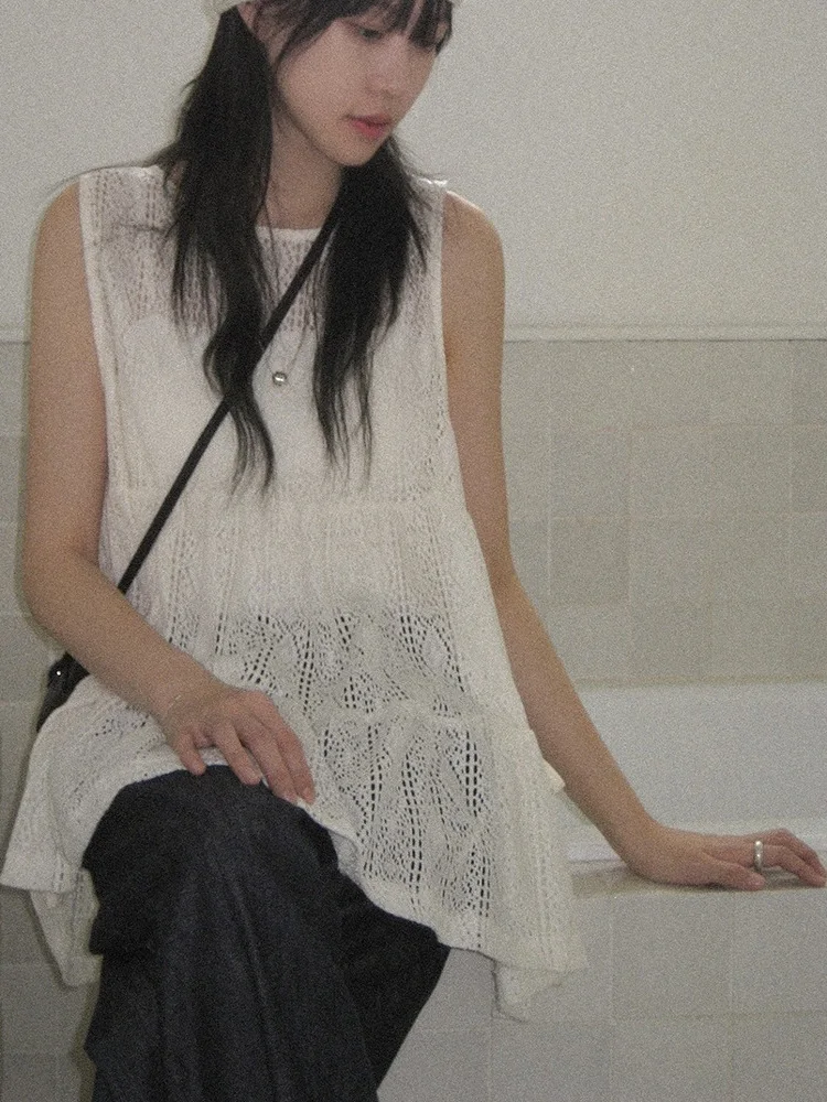 

Lace Hook Flower Svel Vest Top Women's Loose Hollow out Semi-Transparent Anti-Aging Side Strap Layering Tank Top