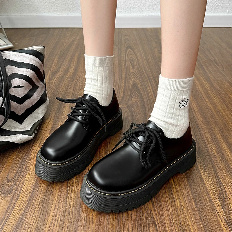 2023 Spring and Autumn Fashion Thick Soled Lace Up Women's Slip-on Shoe Casual Outdoor Versatile Concise Solid Shoes for Women