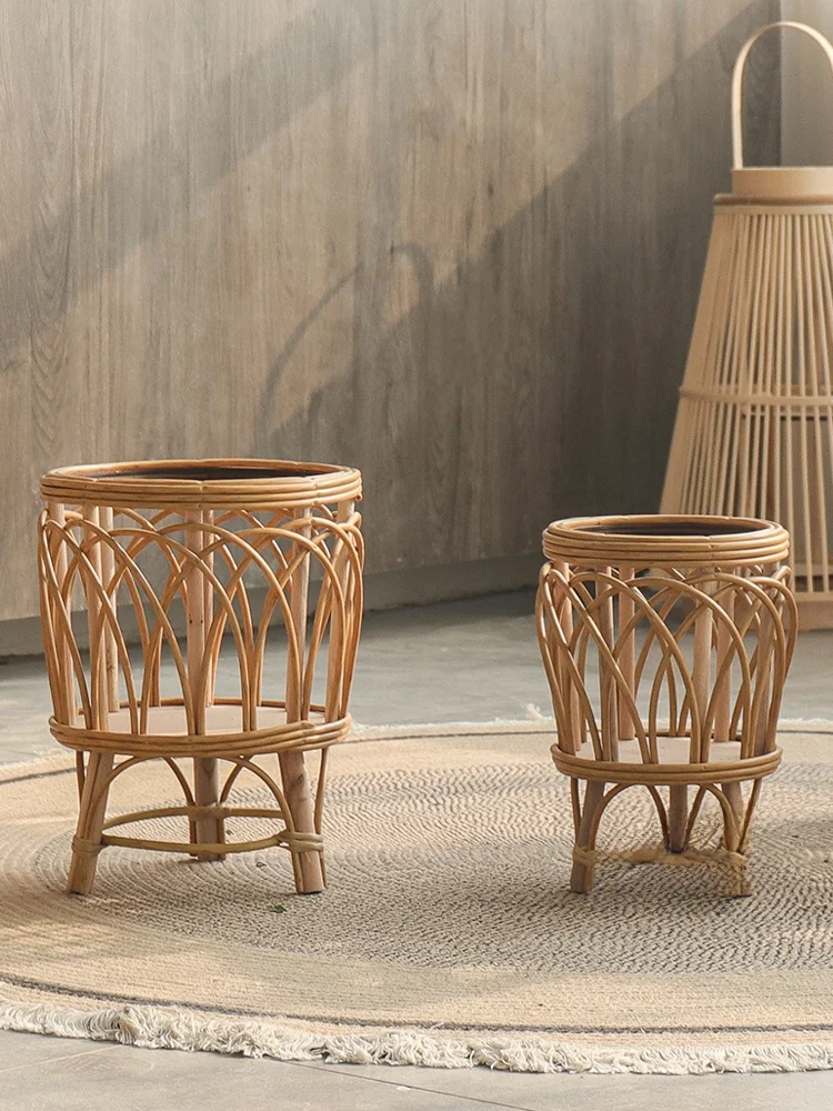 Pot Tanaman Berdiri dari Rotan Plastik Anyaman Sederhana Nordik, Keranjang Dekorasi Rumah Ruang Tamu, Ornamen Balkon Taman