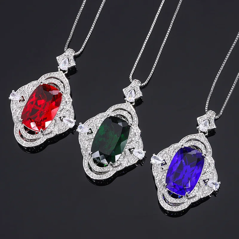 

Vintage Gemstone Full Diamond Pendant Deep Sea Blue Sapphire Pendant European and American Gemstone Necklace