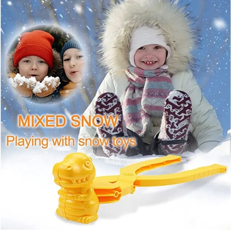 Snowflake Shaped Snowball Maker Clip Children Outdoor Plastic Winter Snow Sand Mold Tool for Snowball Fight Outdoor Fun Sports