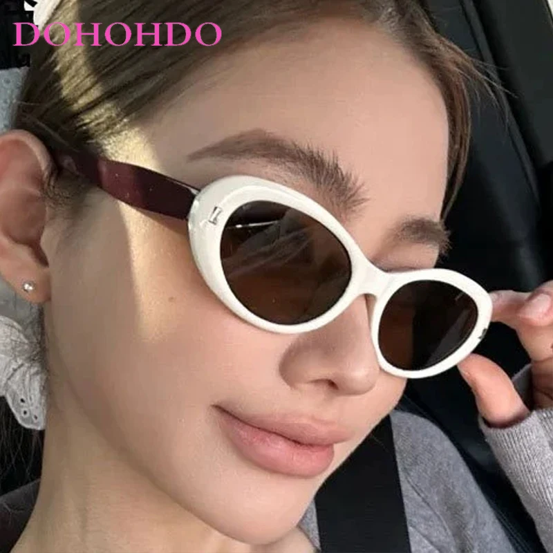 

Trendy Y2K Small Frame Cat Eye Women Sunglasses Luxury Brand Designer Men Sunglass Summer Traveling Shades UV400 Oculos De Sol