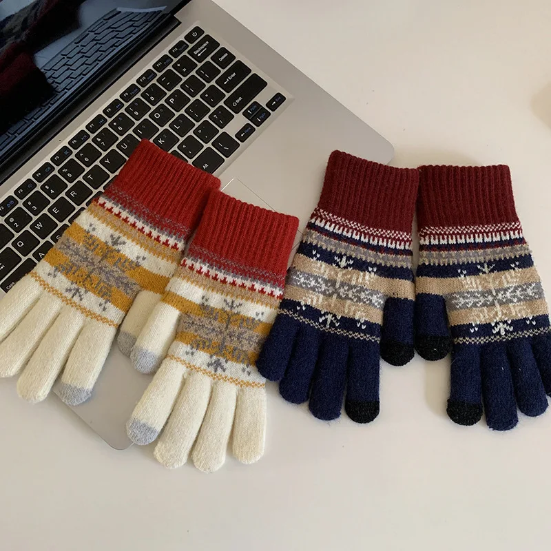 

Christmas wind gloves snowflake winter female cute warm winter riding fleece thickened cycling driving touch screen