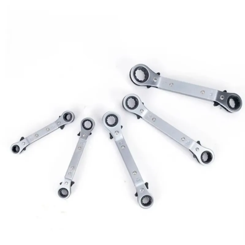 

40 pieces of largest faucet and mold set Best professional faucet and mold set