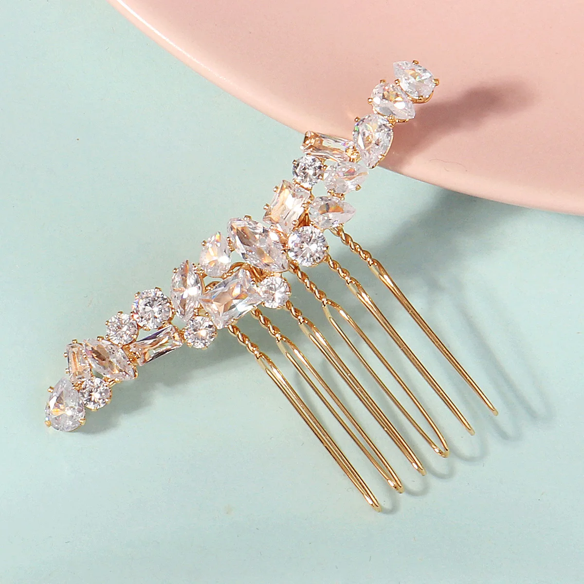 New Gold Zirconia Hair Comb Fashion Hair Clip Jewelry Bridal Wedding Headdress Hair Accessories Holiday Gifts for Friends image 3