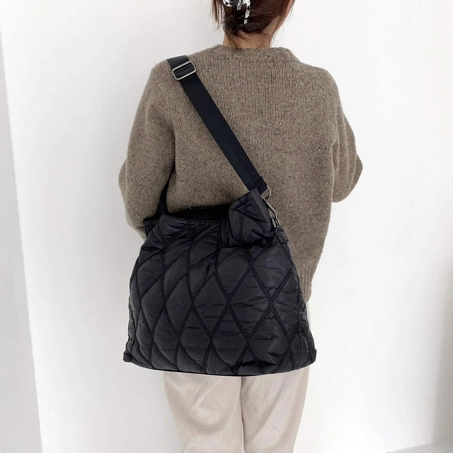 Casual Padded Large Capacity Tote Women Handbags Designer Lingge Quilted Shoulder Bags Luxury Nylon Sapce Cotton Crossbody Bag