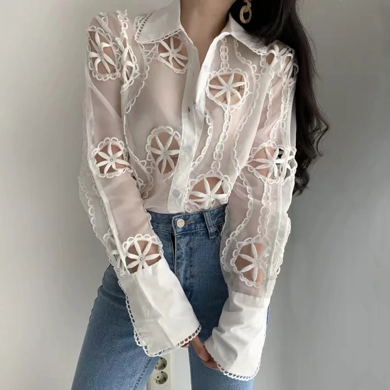 Spring Long Sleeve White Blouse Women Sexy Hollow Floral Embroidery Female Shirt Vintage Loose Tops Casual Clothes Blusas 13369