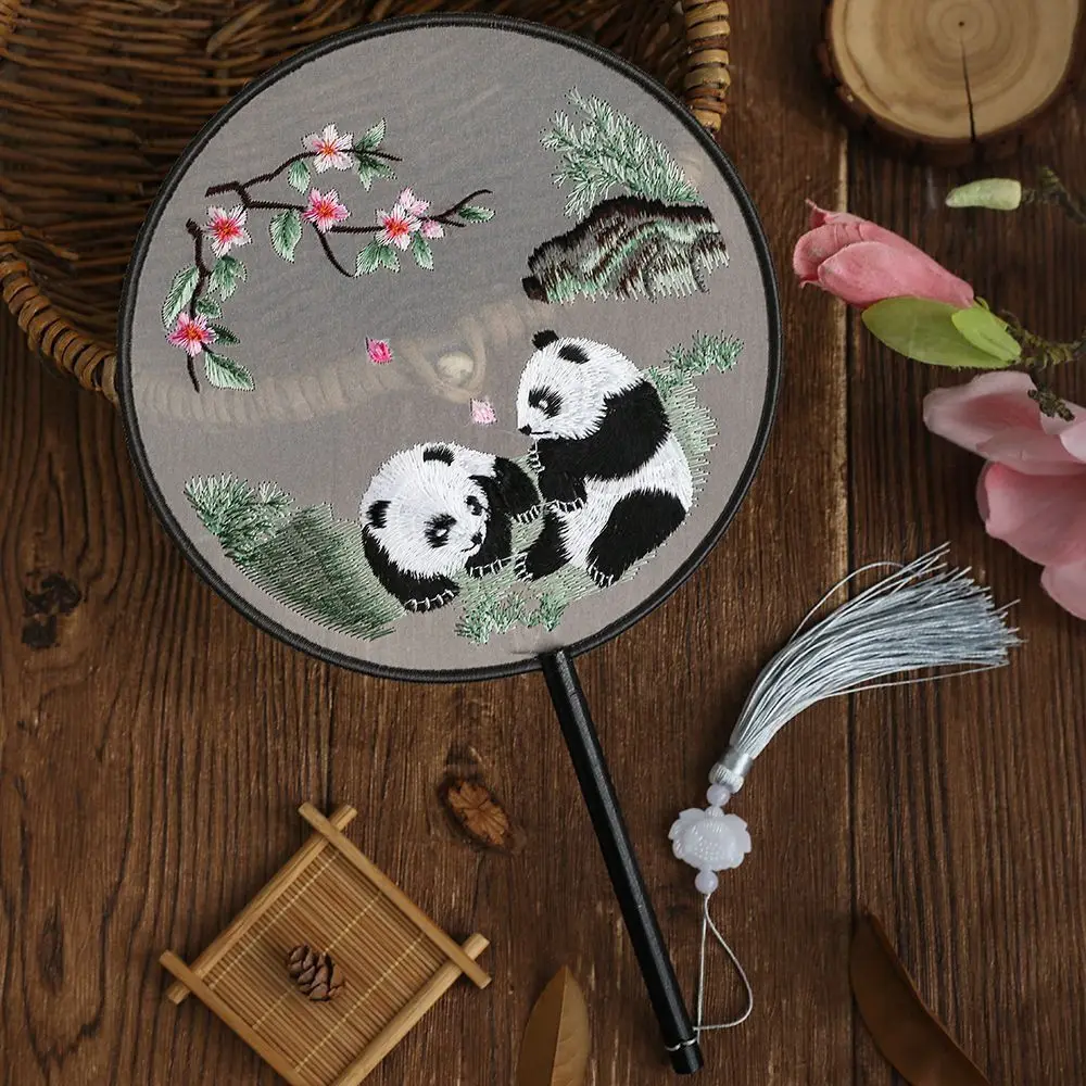 Creative Embroidered Silk Fan Chinese Style Portable Chinese Ancient Style Round Fan Hand-Held Wooden Handle