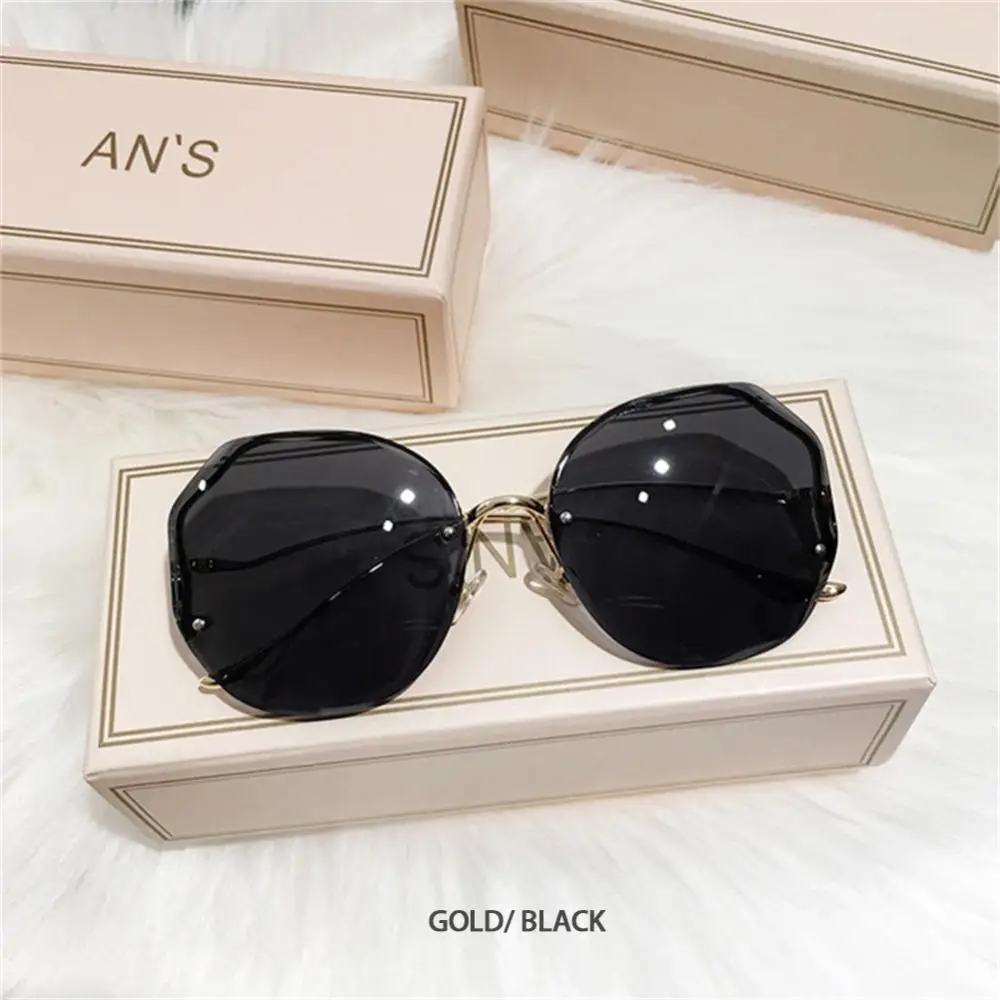 Fashion Stylish Versatile Large Size Sunglasses For Women Sunglasses Street Style Must-have Ocean Water Trendy Chic Women