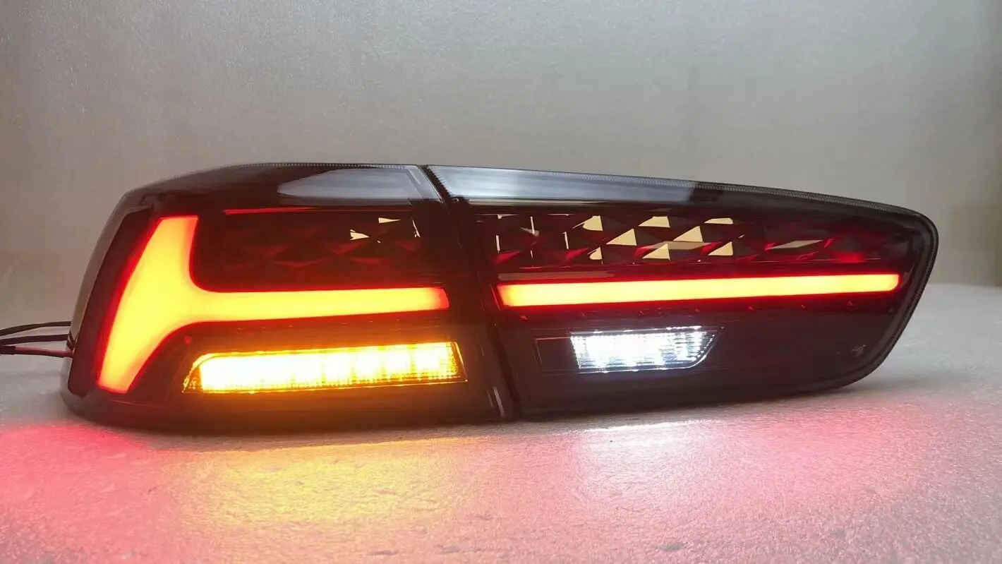 مصباح خلفي ليد لـ z ، لانسر يتجاوز ، y-way