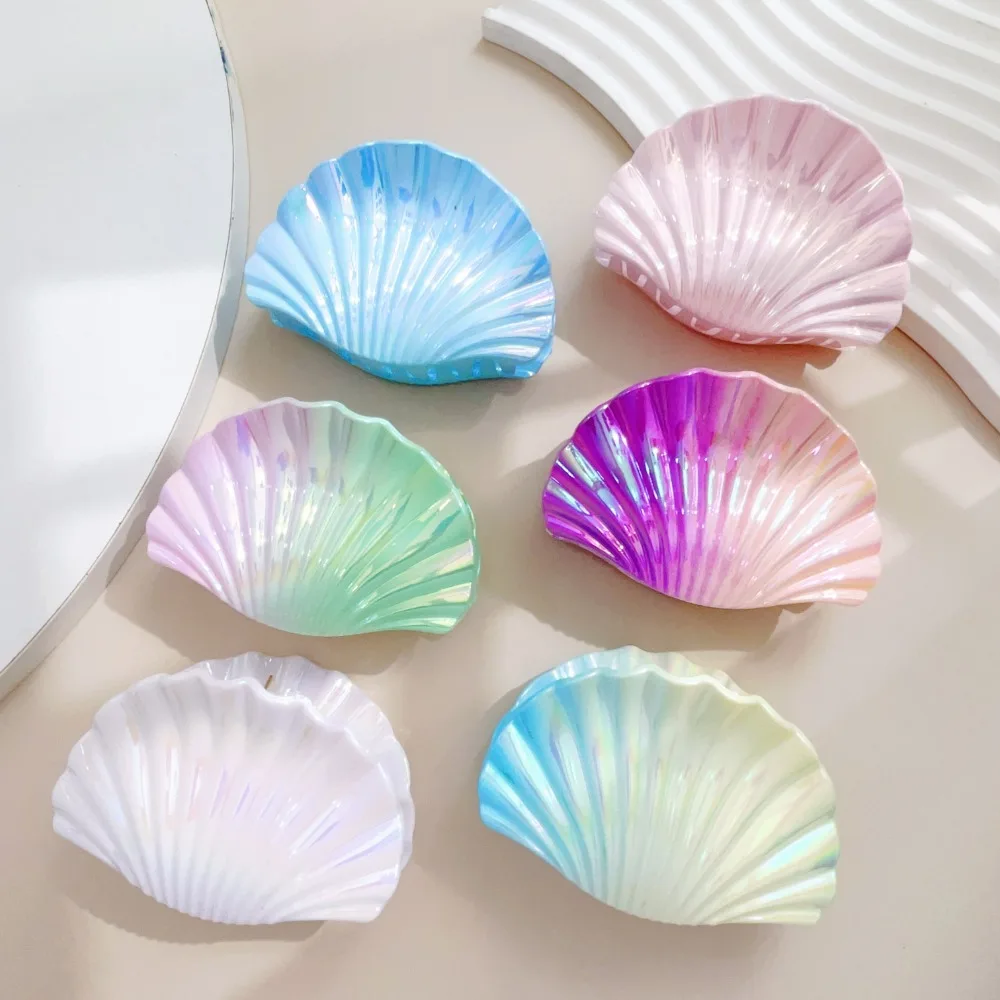 New 2025 Big Gradient PVC Shell Design Hair Claw Clips for Women Fashion Beach Style Vacation Hair Accessories Shark Hairgrip