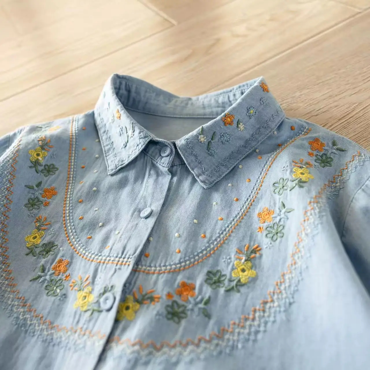 

2026 Cotton summer blouse bohemian flower embroidered denim shirts for women summer cotton jean short sleeve blouses