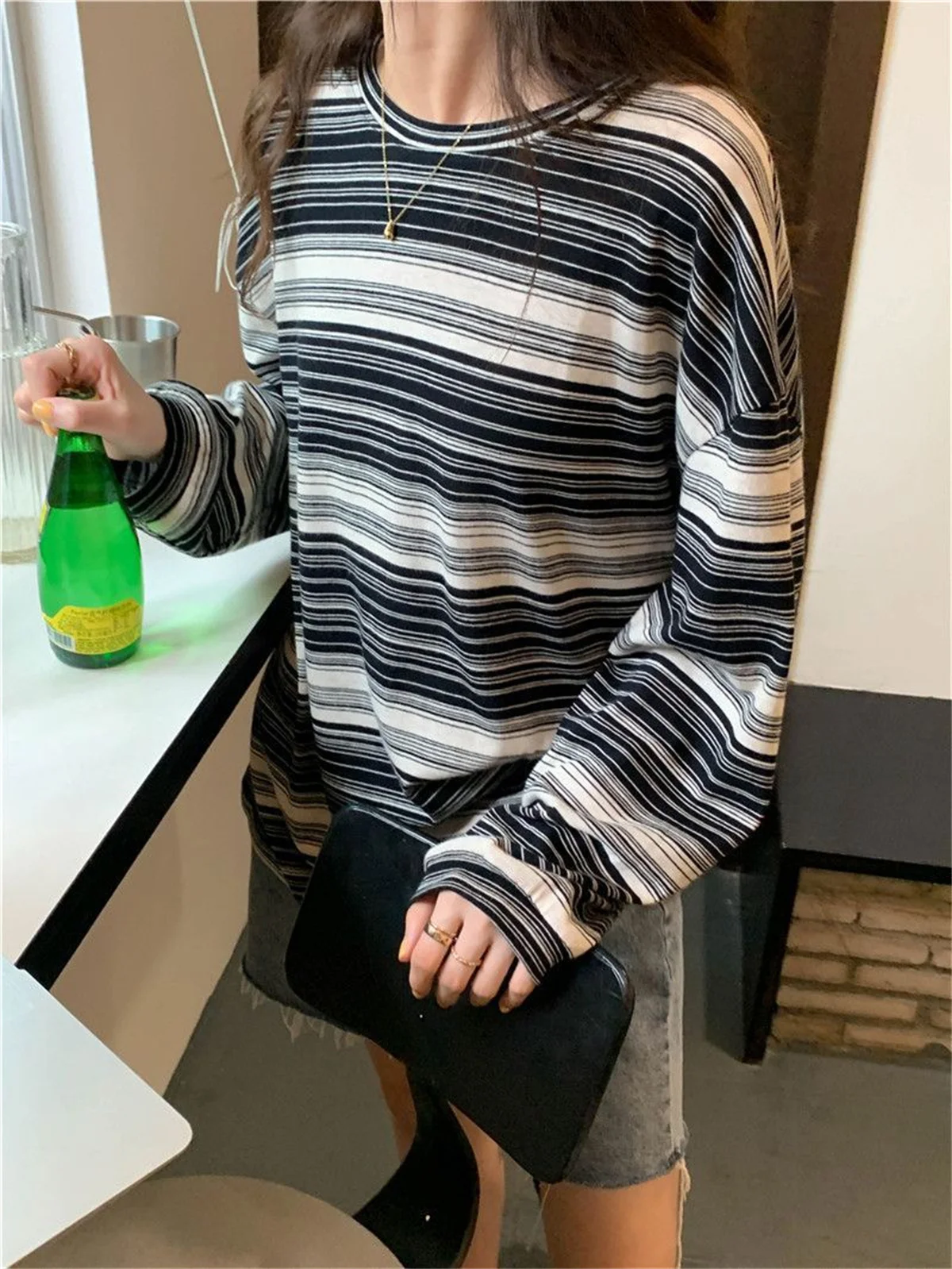 Cool Harajuku Striped Tshirt Hip Hop T-shirt Women Casual Korean T Shirt Long Sleeve Loose Tshirt Streetwear Autumn Tops Girls