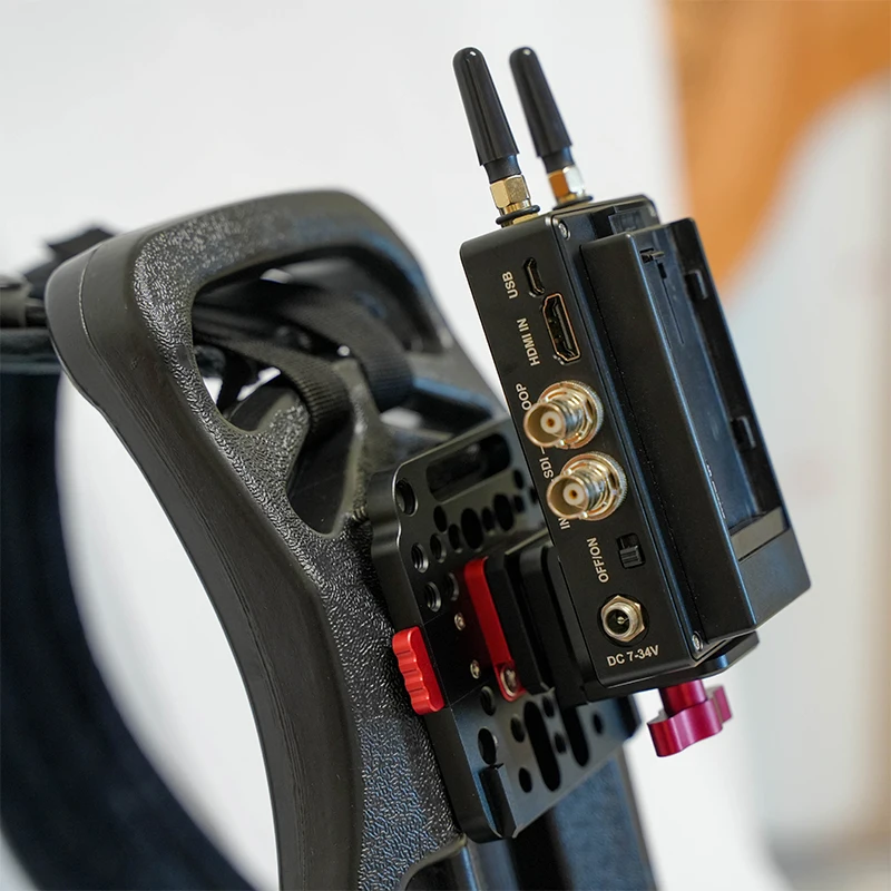 Mobile Live Broadcast Vest Backpack with V-Mount Lock Plate & Custom L Board Decompression Double Shoulder Support Rig for Liveu