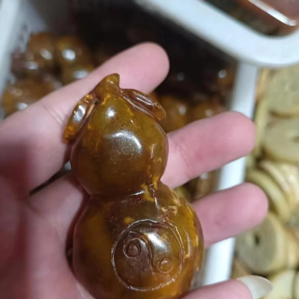 

Antique Collection of Xiuyu Gourd, High Ancient Jade Carving Ornament, Antique Old Jade, Nostalgic Jade Collection Ornament - Al