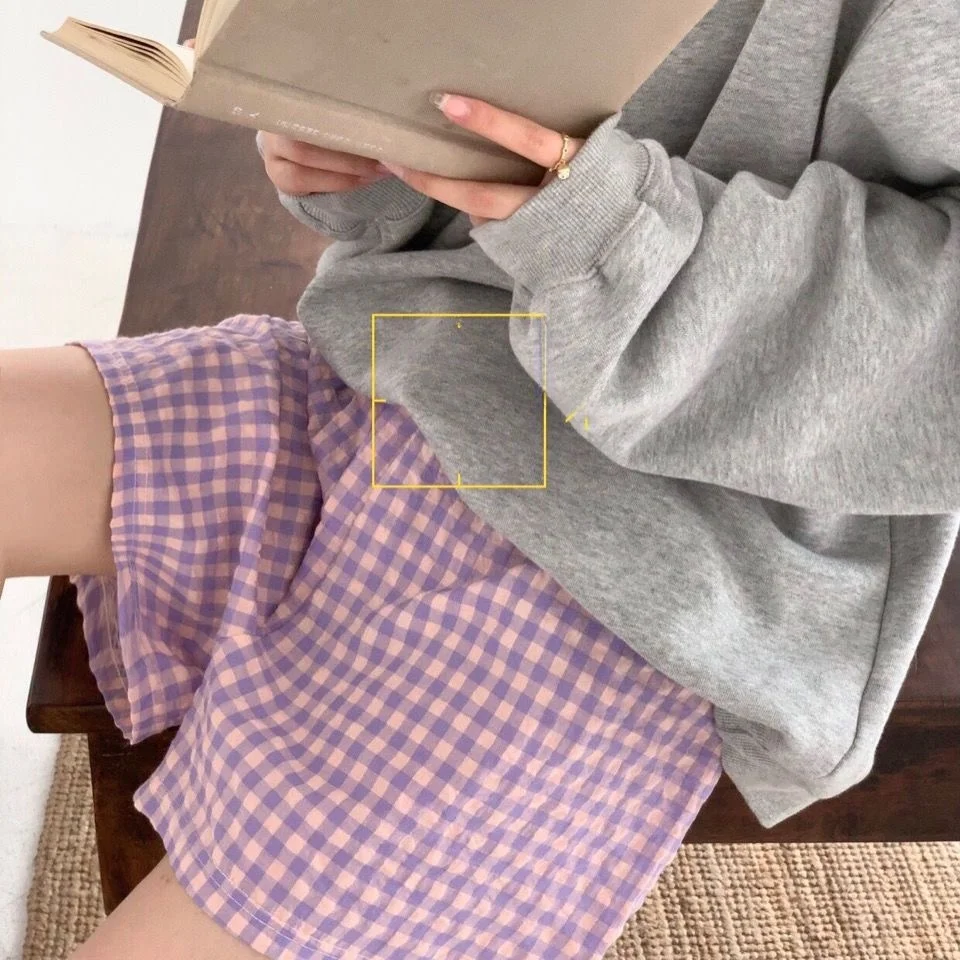 Shorts-purple plaid