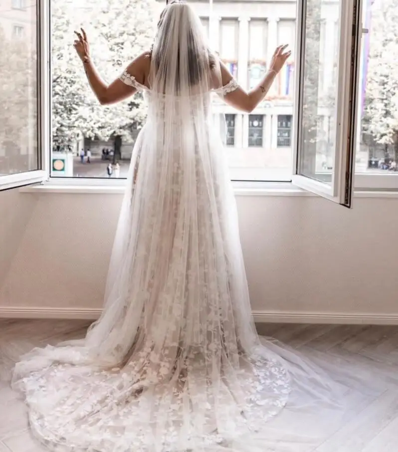 Plus Size Schatz-Hochzeitskleid für Frauen, Spitzenapplikationen aus der Schulter, Sweep-Zug, Brautkleider, nach Maß, elegante Robe