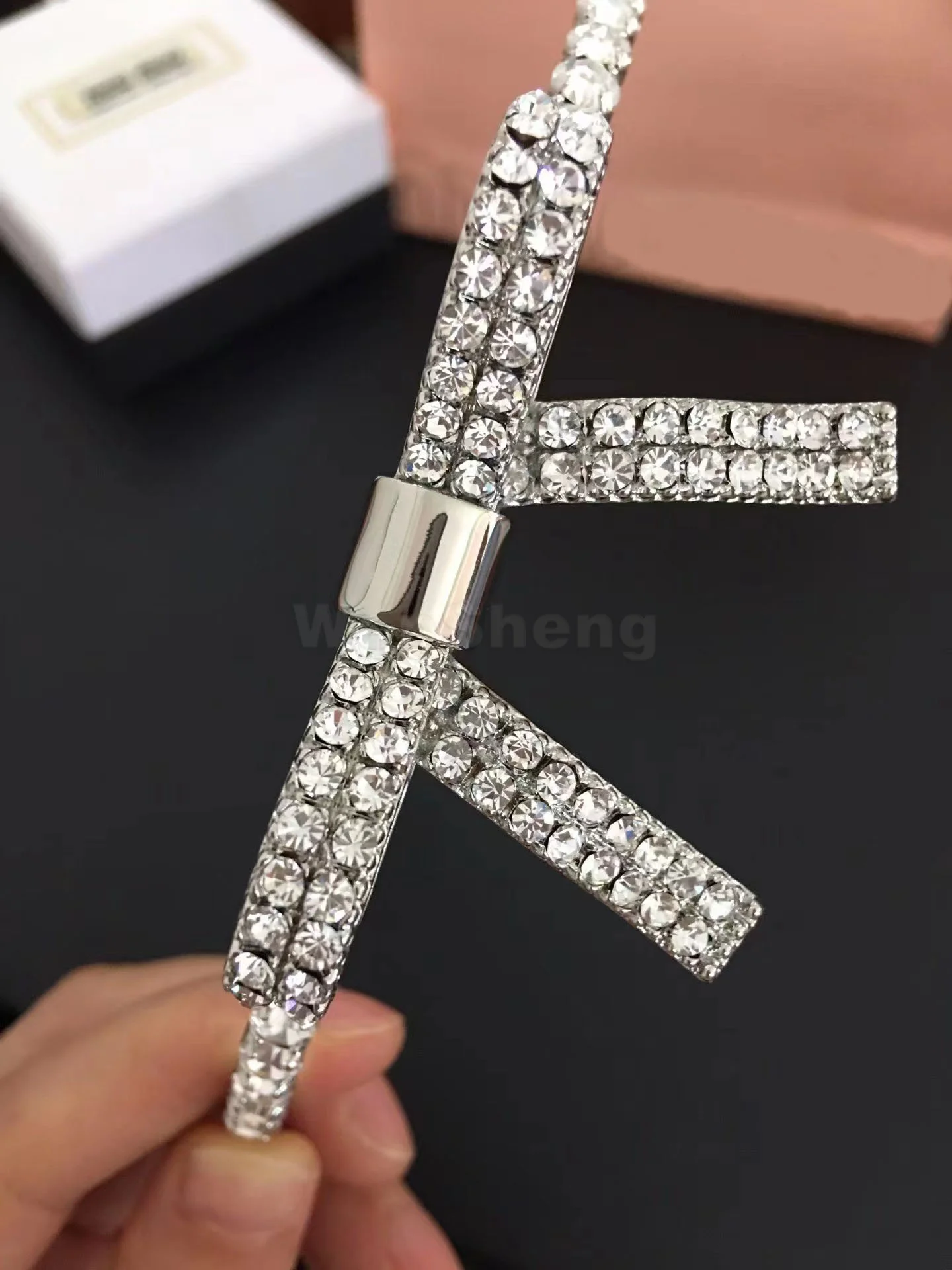 2022 Fashion Accessories Zircon Drop Shaped Earrings For Women\'s Banquet Jwelry Gifts