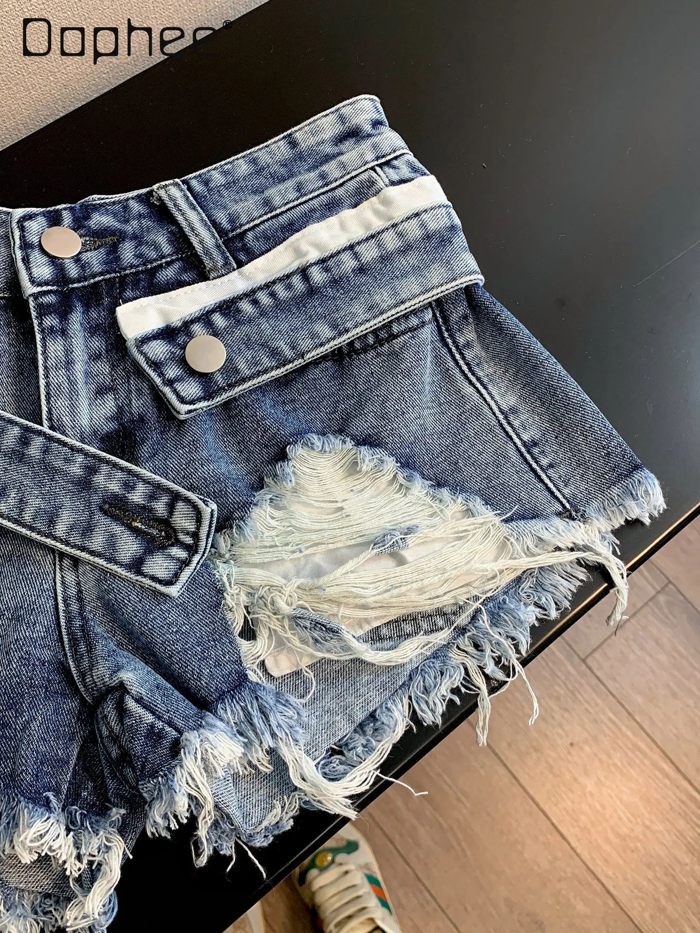 

Street Personality Ripped Rough Edge Denim Shorts Women Summer New Korean Ins Spice Girl Low Waist Slim Versatile Wide Leg Pants