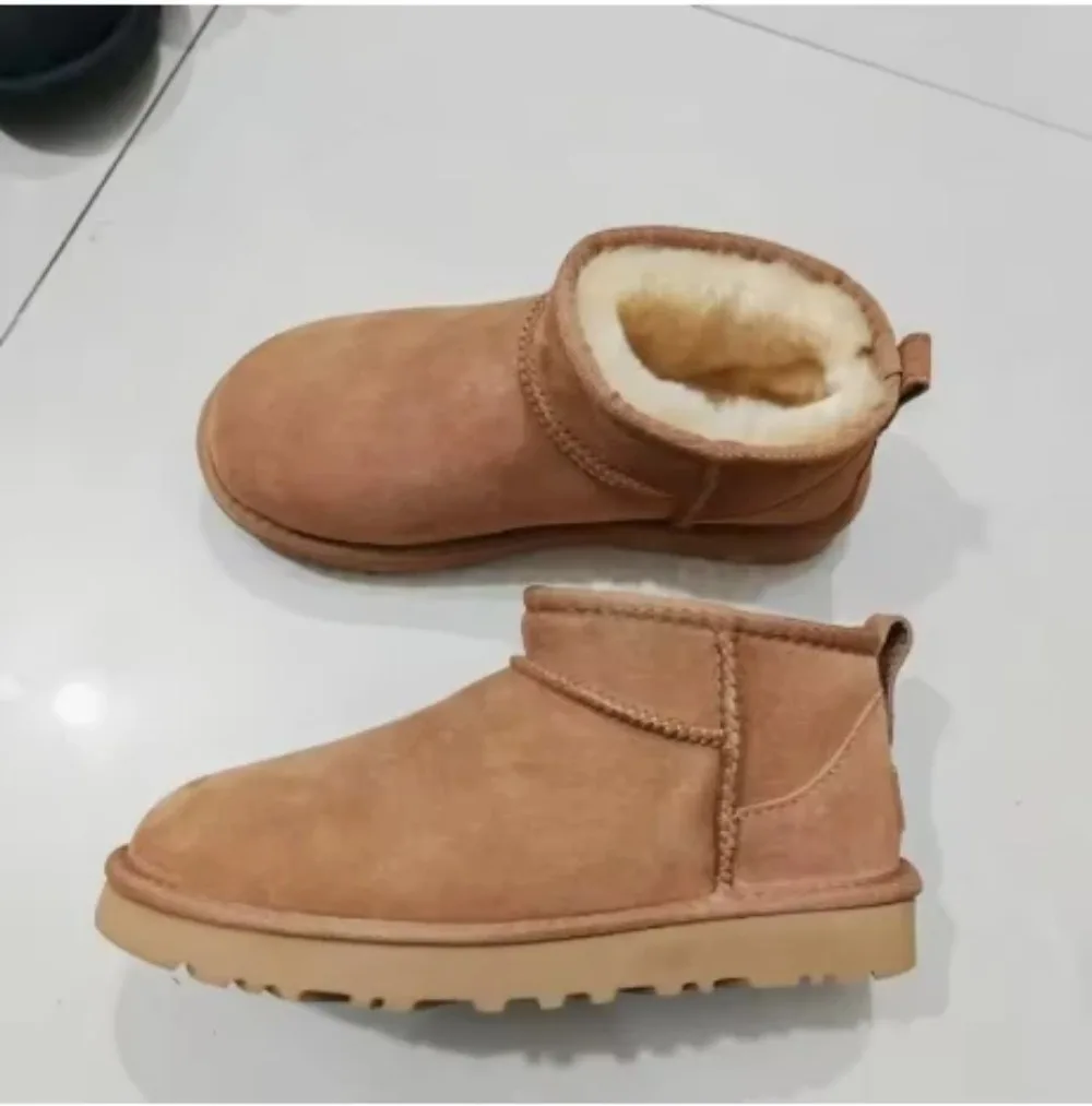 

Snow Boots Women Sheepskin Leather Fur Winter Boots Shearling Platform Snow Boots Designer Shoes Tazz Slippers Keep Warm Shoes