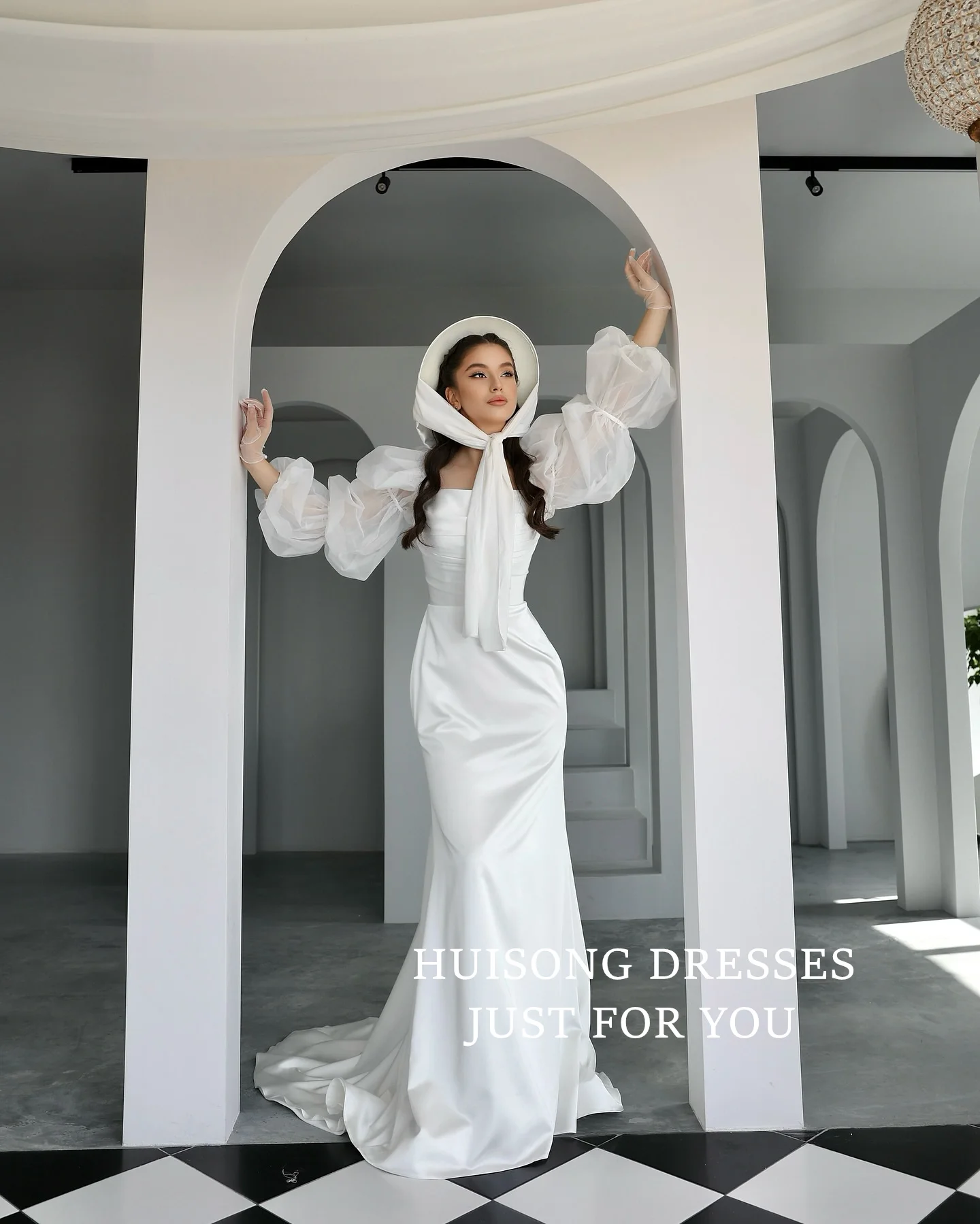 HUISONG Customized Satin Mermaid Wedding Dresses Long Sleeves Muslim Bride Dress Modest Long Wedding Gown