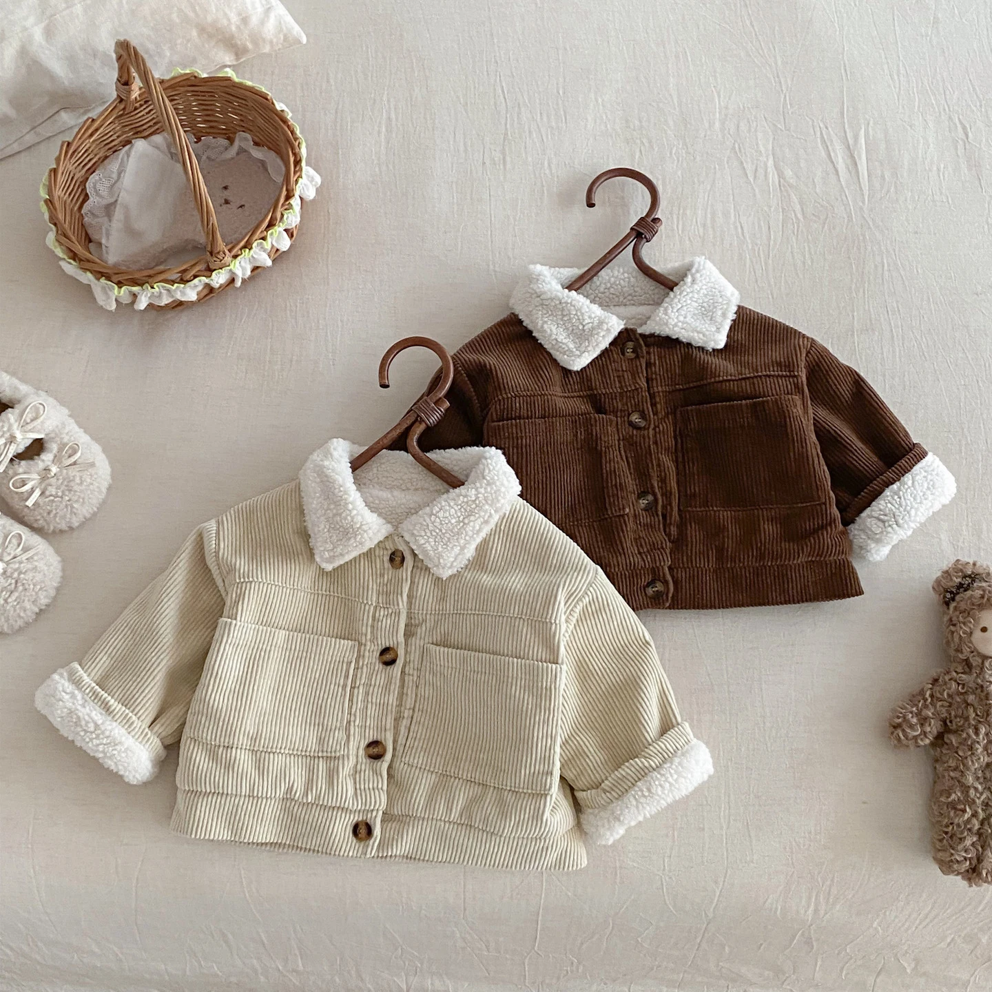 

Детские парки от 9 месяцев до 4 лет, вельветовая меховая куртка для мальчиков, флисовое пальто с отложным воротником для девочек, утепленные теплые парки