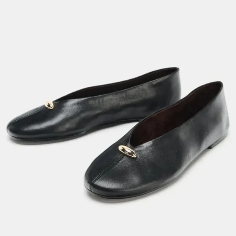 

Leather Round Toe Women Ballet Flats Metal Decoration Soft Sole Casual Walking Shoes Light Comfortable Brand Mary Jane Shoes