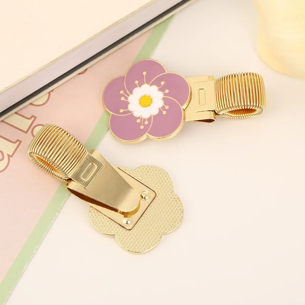 Metal Flower Pen Holder Bookmark with Enamel Coating Spring Pen Clips Fixed Stationery Useful Pen Loop Holder
